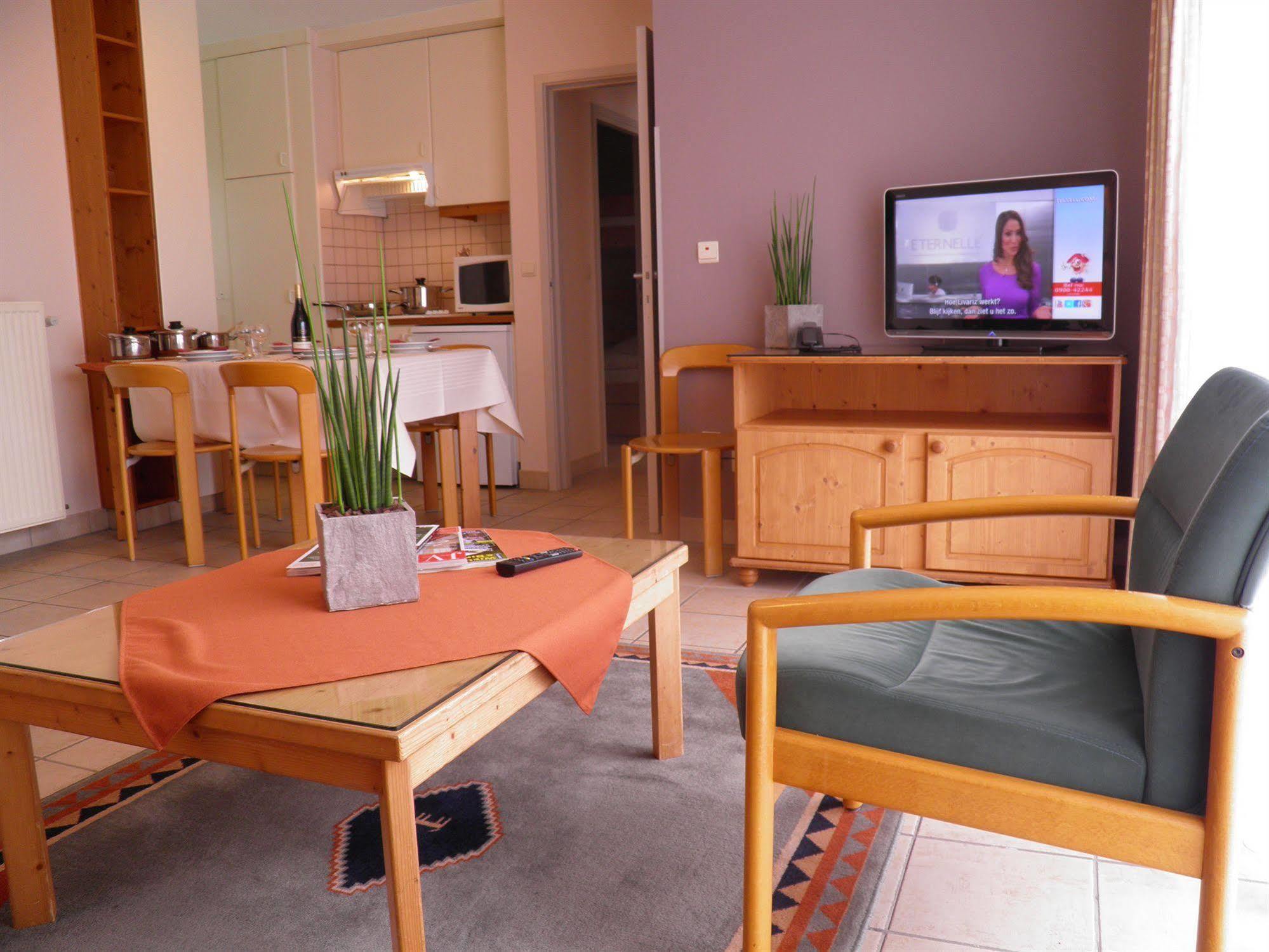 Domein Westhoek Apartment Oostduinkerke Eksteriør billede
